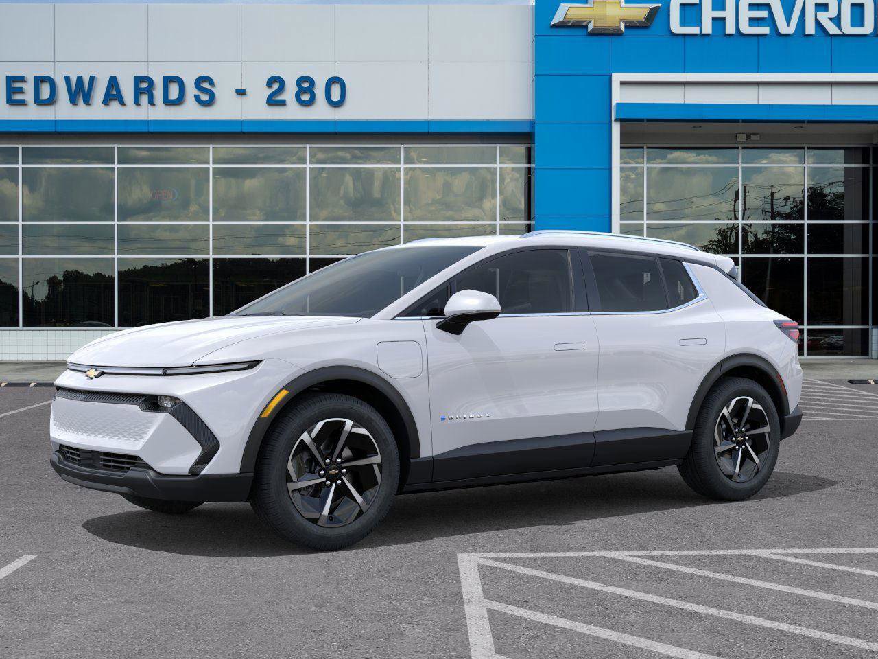 New 2026 Chevrolet Equinox EV LT image 2