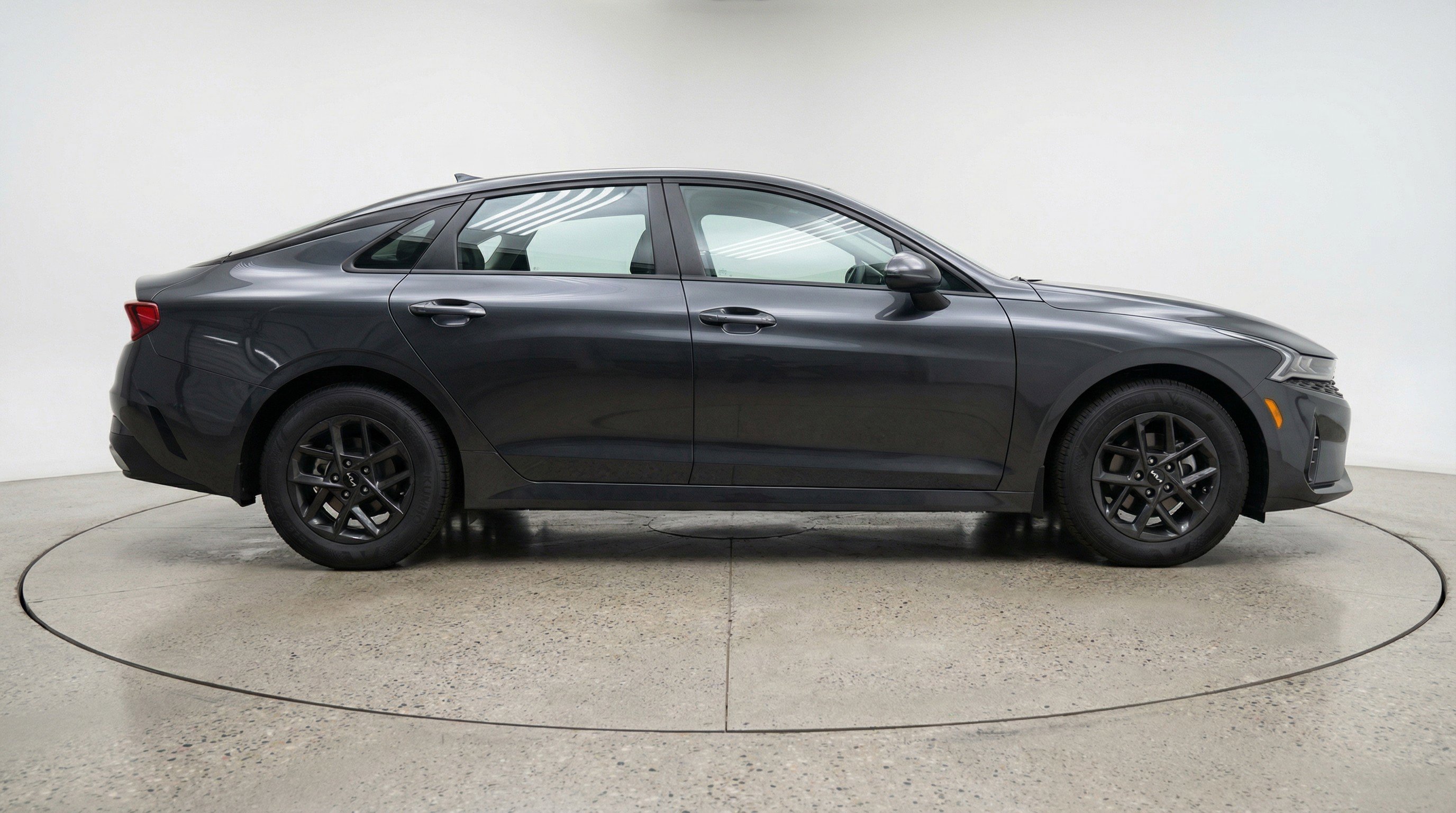 Used 2025 Kia K5 LXS FWD image 11