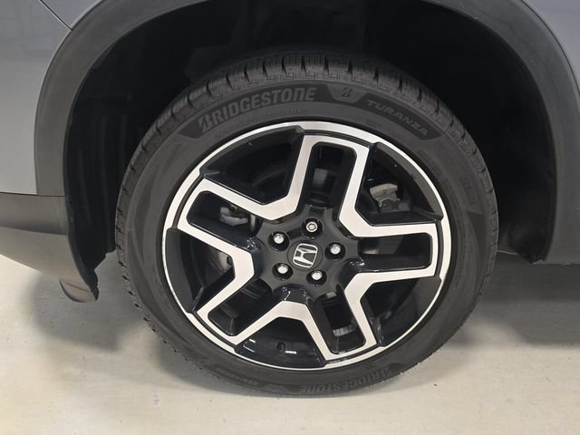 Used 2023 Honda Passport Elite image 11