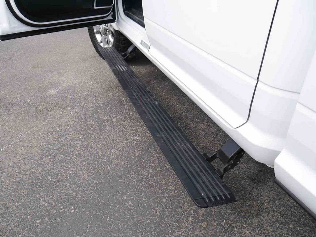 Used 2022 RAM 3500 Laramie image 29