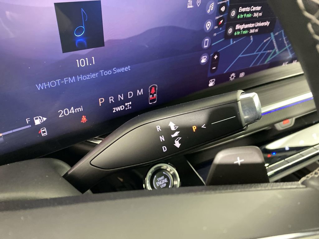 Certified 2025 Buick Envision Preferred image 17