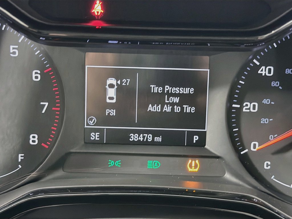 Used 2024 Chevrolet Trax LS FWD image 12