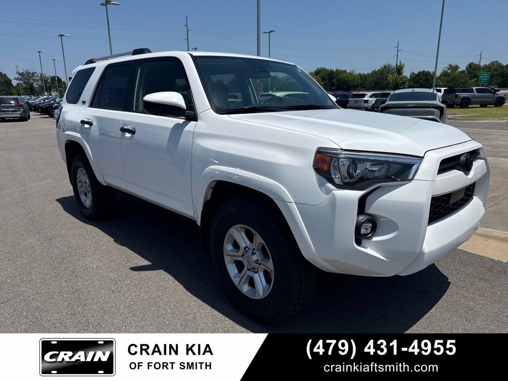 Used 2022 Toyota 4Runner SR5 AWD/4WD video 1
