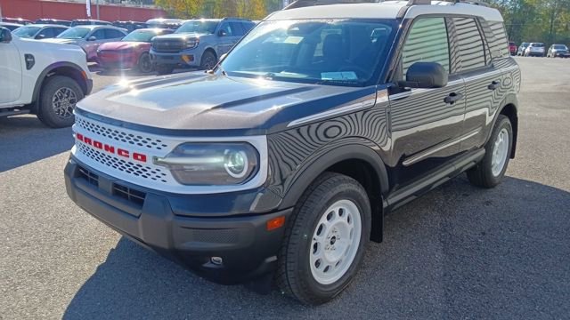 New 2025 Ford Bronco Sport Heritage w/ Convenience Package image 7