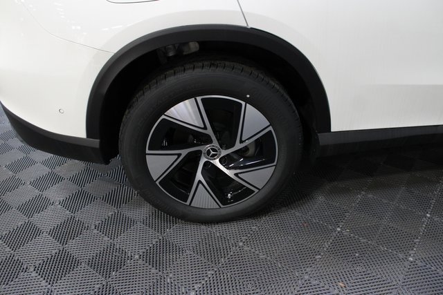 New 2024 Mercedes-Benz GLC 300 4MATIC image 11