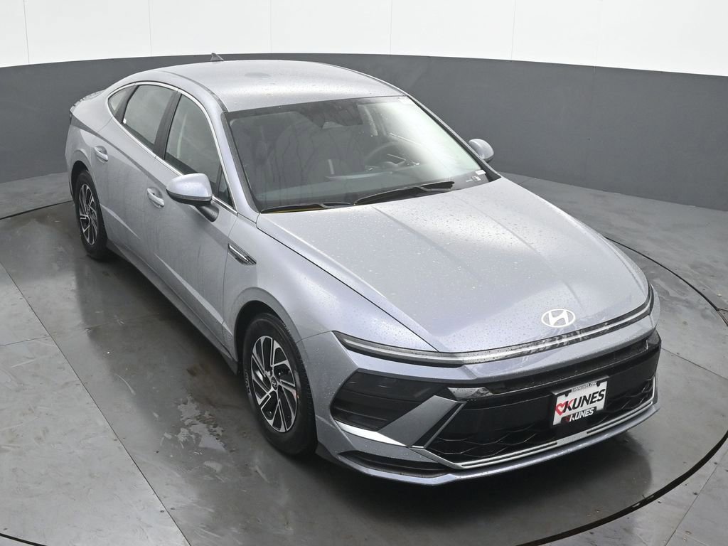 New 2026 Hyundai Sonata Blue FWD image 37