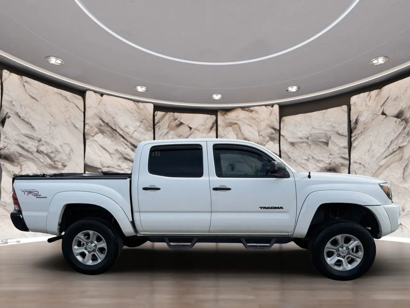 Used 2010 Toyota Tacoma PreRunner RWD image 4