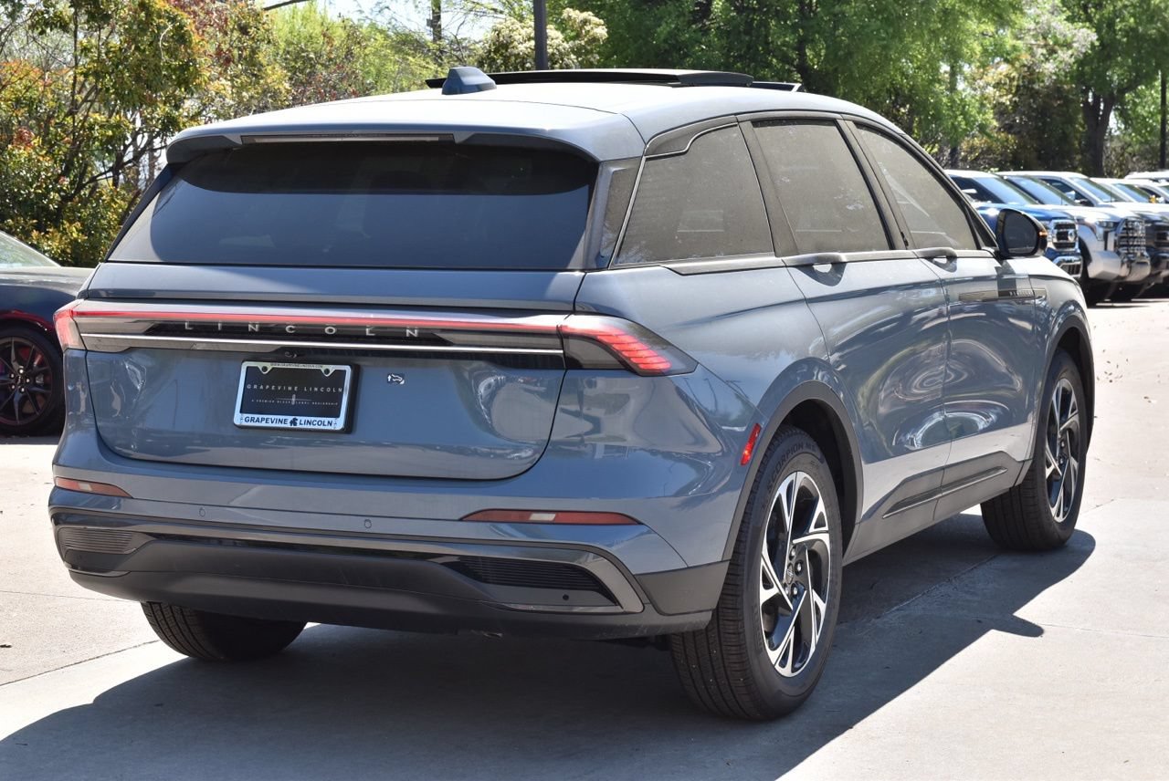 New 2026 Lincoln Nautilus Premier w/ Equipment Group 102A AWD/4WD image 14