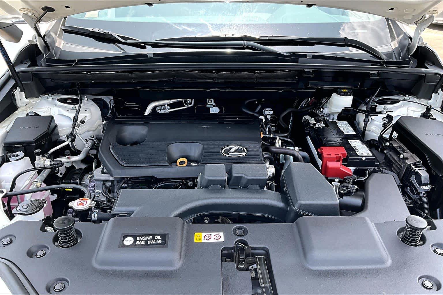 Used 2024 Lexus NX 250 FWD w/ Towing Package (2000 Lbs) image 29