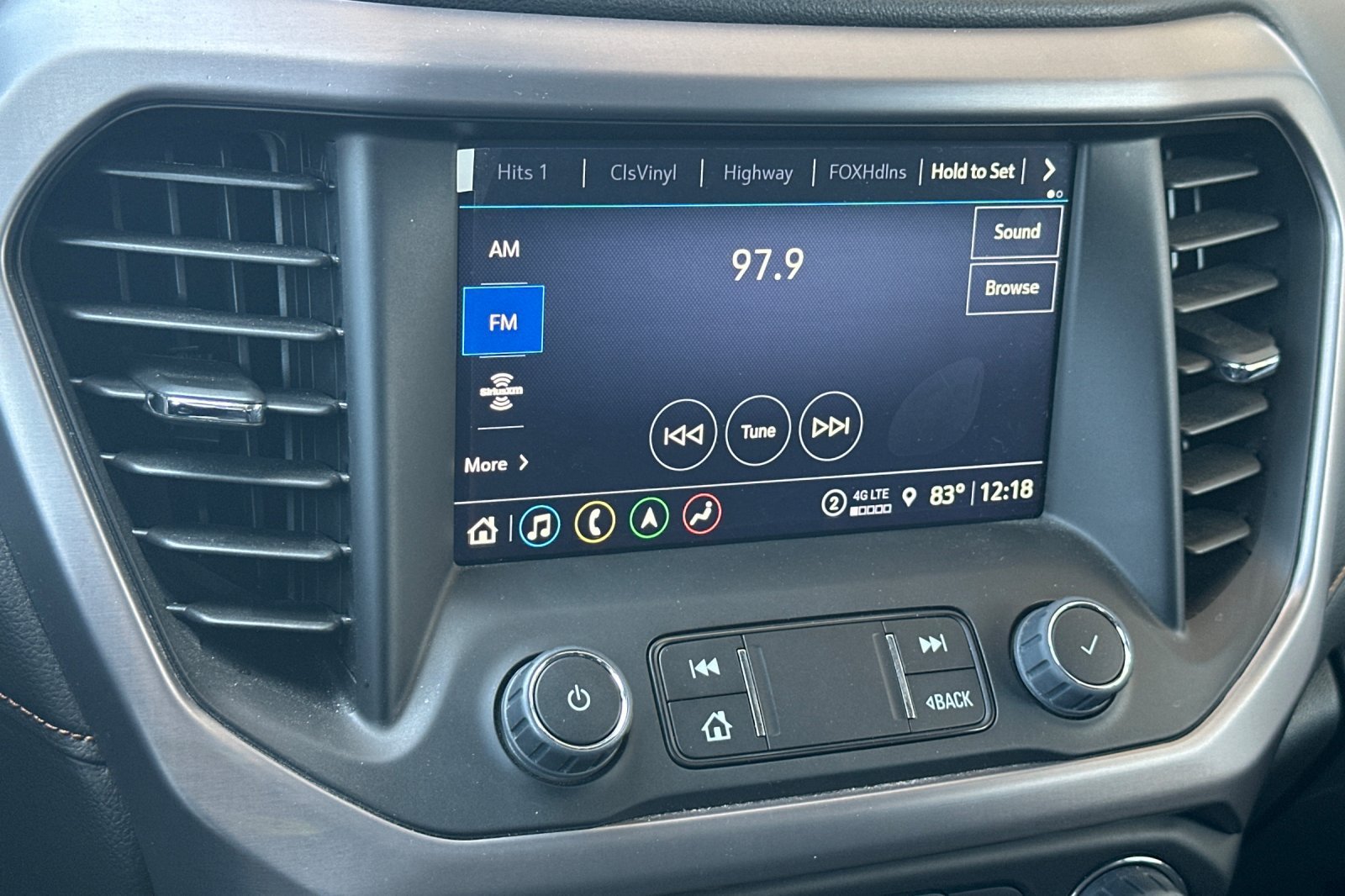 Certified 2023 GMC Acadia AT4 AWD/4WD image 27