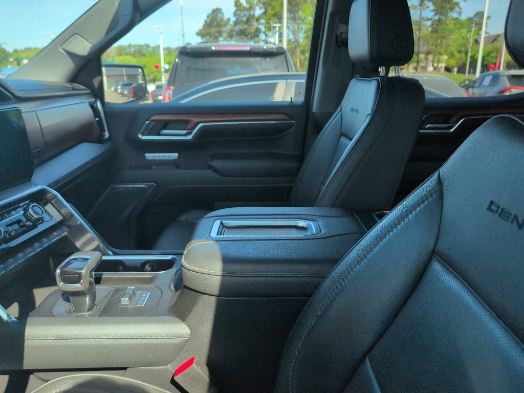 Used 2022 GMC Sierra 1500 Denali image 2