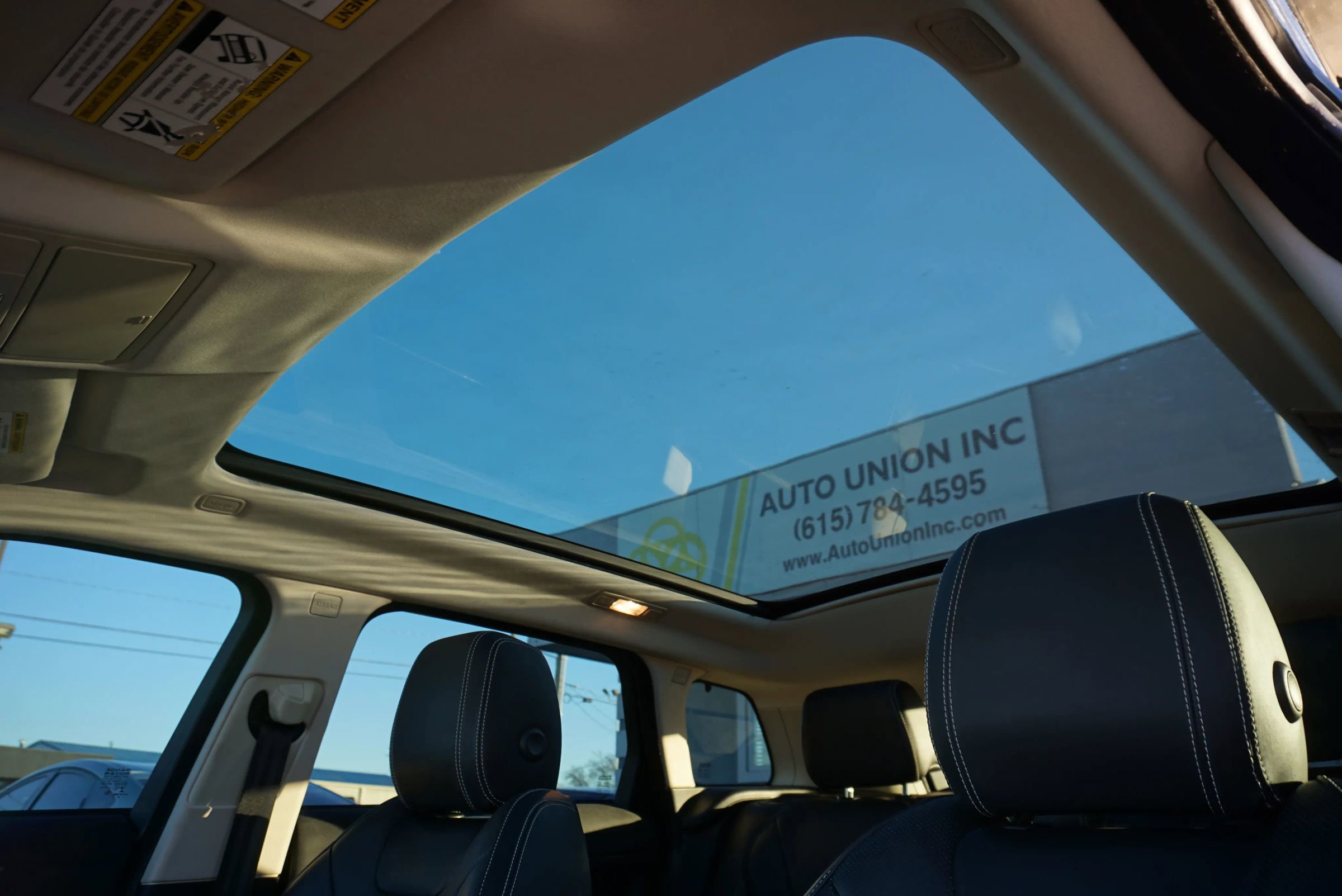 Used 2018 Land Rover Range Rover Evoque HSE AWD/4WD image 22