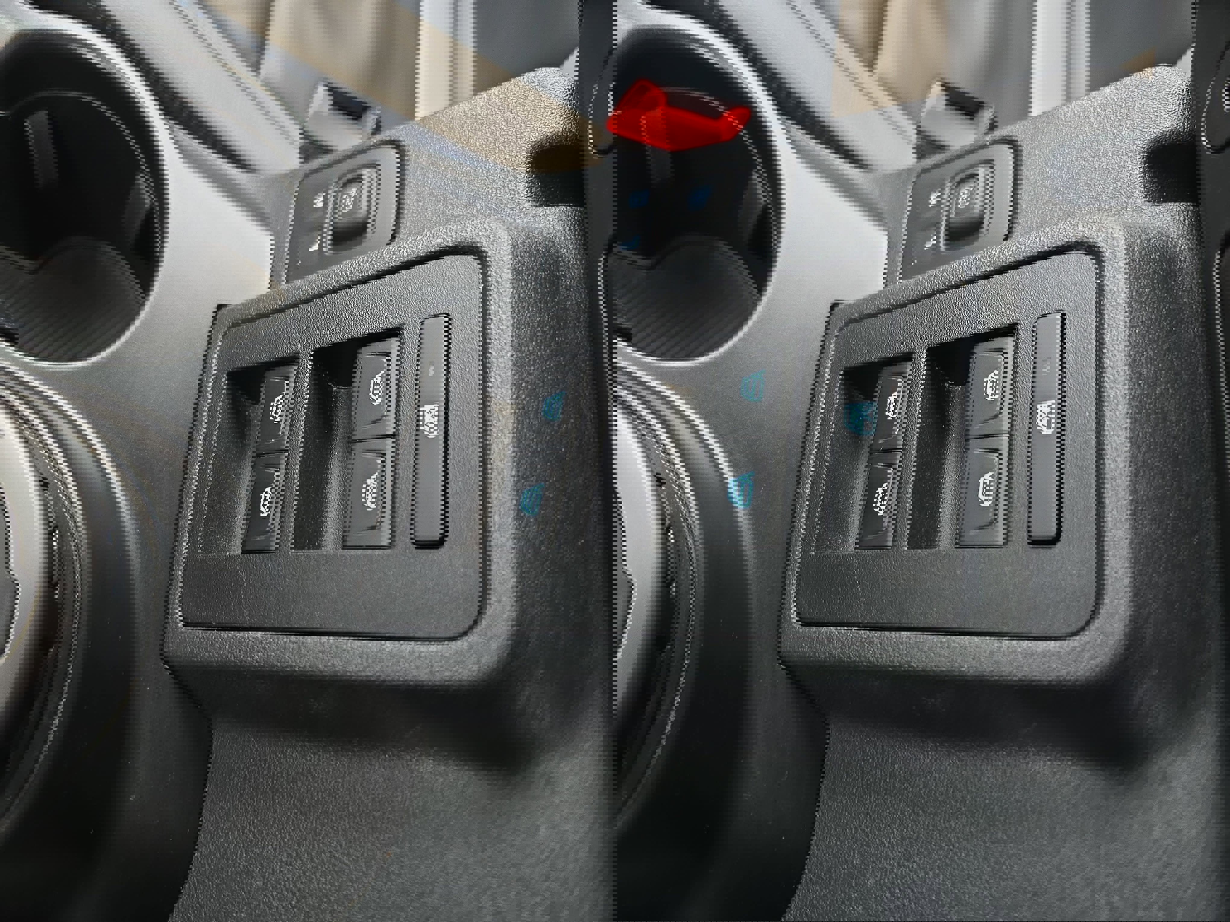 Used 2023 Ford Bronco Wildtrak image 27