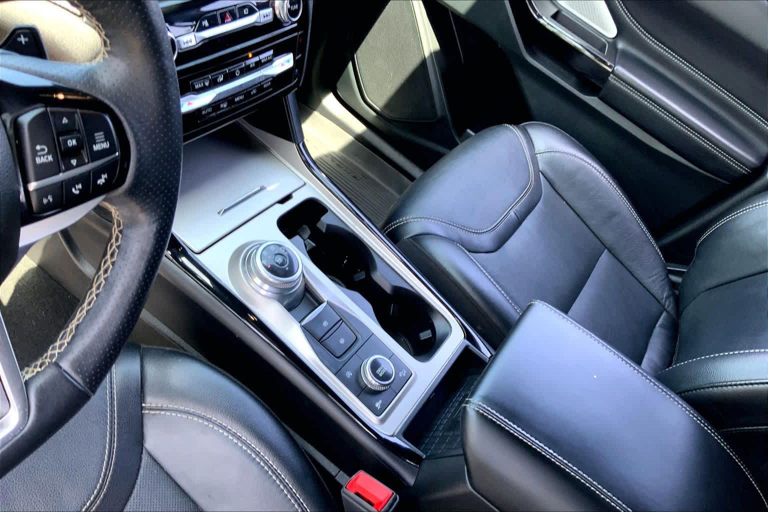 Used 2023 Ford Explorer ST w/ Equipment Group 401A AWD/4WD image 15