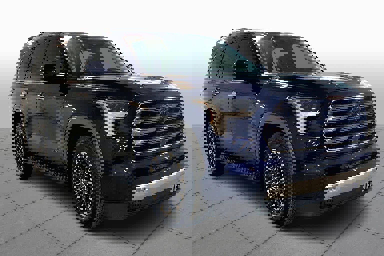 Used 2024 Toyota Sequoia Limited image 2