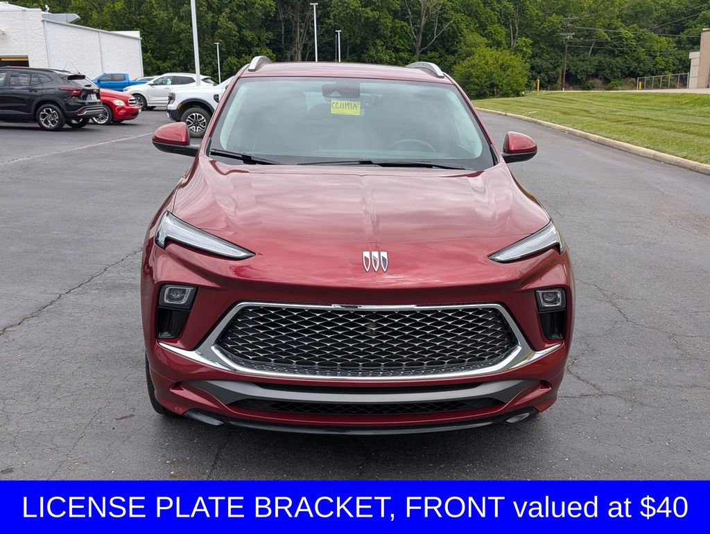 Used 2024 Buick Encore GX Avenir w/ Avenir Convenience Package FWD image 2