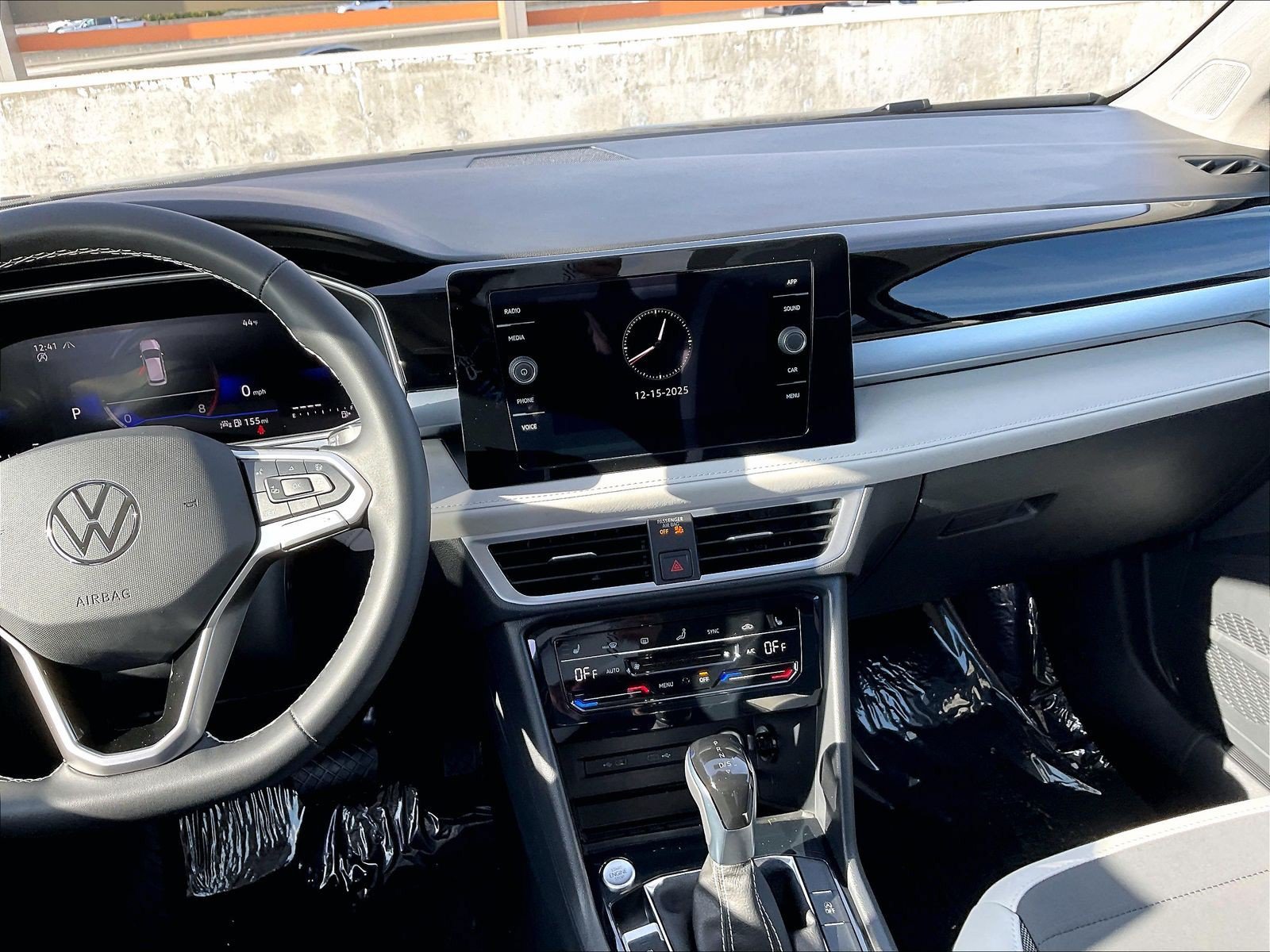 New 2026 Volkswagen Taos SE AWD/4WD image 5