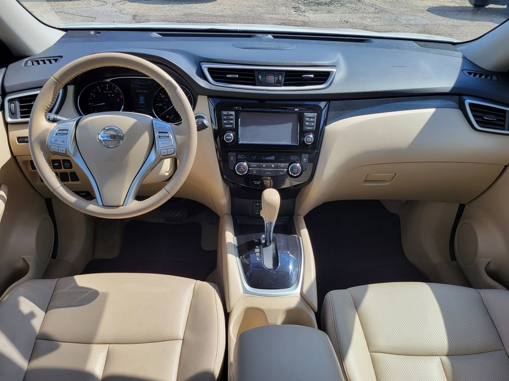 Used 2015 Nissan Rogue SL w/ SL Premium Package image 40