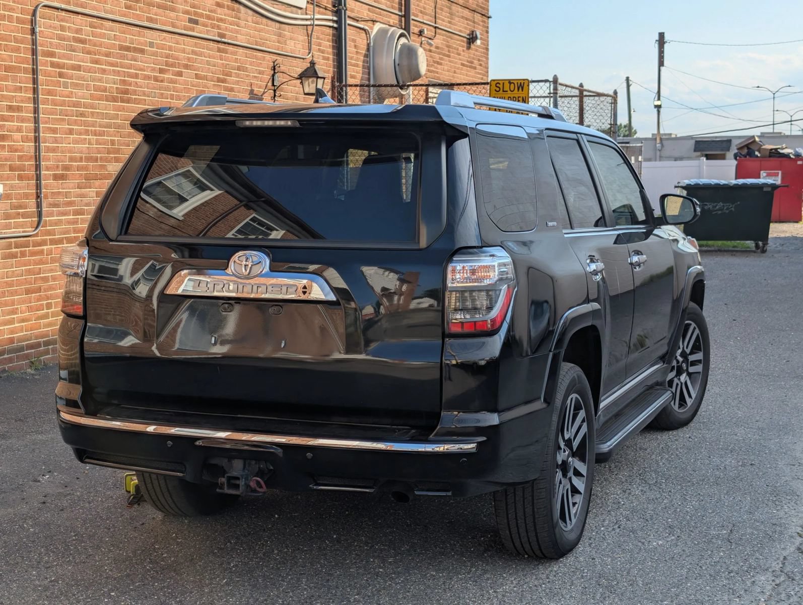 Used 2022 Toyota 4Runner Limited AWD/4WD image 6