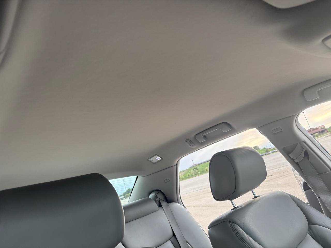 Used 2006 Cadillac DTS FWD image 37