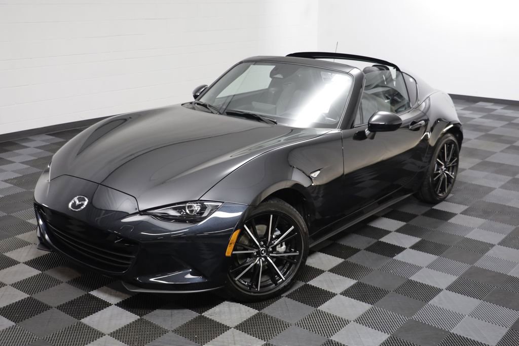 Used 2025 MAZDA MX-5 Miata RF Grand Touring RWD image 2