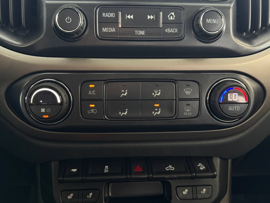 Used 2016 Chevrolet Colorado Z71 AWD/4WD image 22