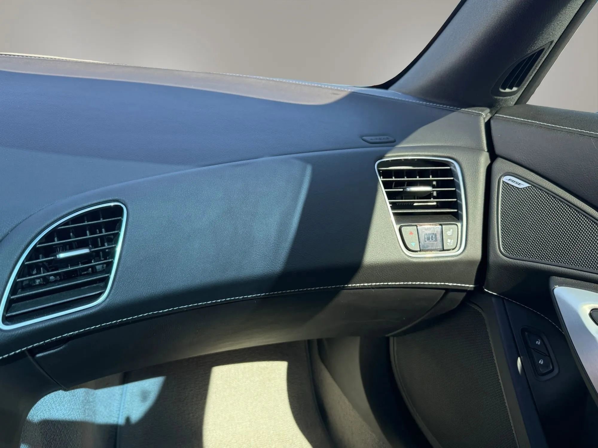 Used 2015 Chevrolet Corvette Stingray Coupe w/ 2LT Preferred Equipment Group image 23