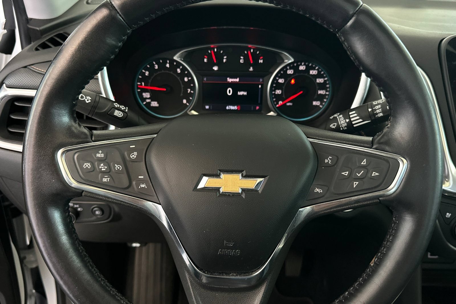 Used 2021 Chevrolet Equinox Premier FWD image 30