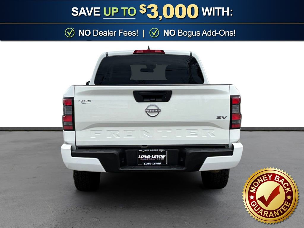 Used 2024 Nissan Frontier SV image 5