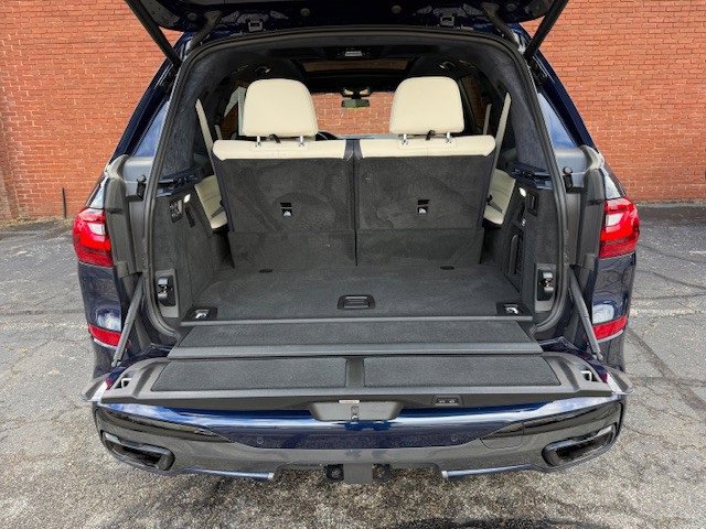 Used 2022 BMW X7 M50i image 56