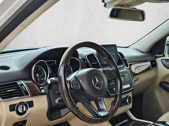 Used 2018 Mercedes-Benz GLS 450 4MATIC image 11