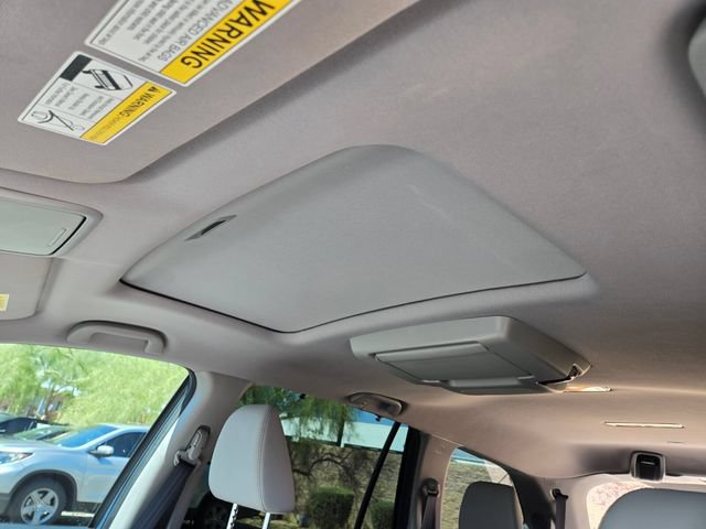 Certified 2022 Honda Pilot Touring image 15