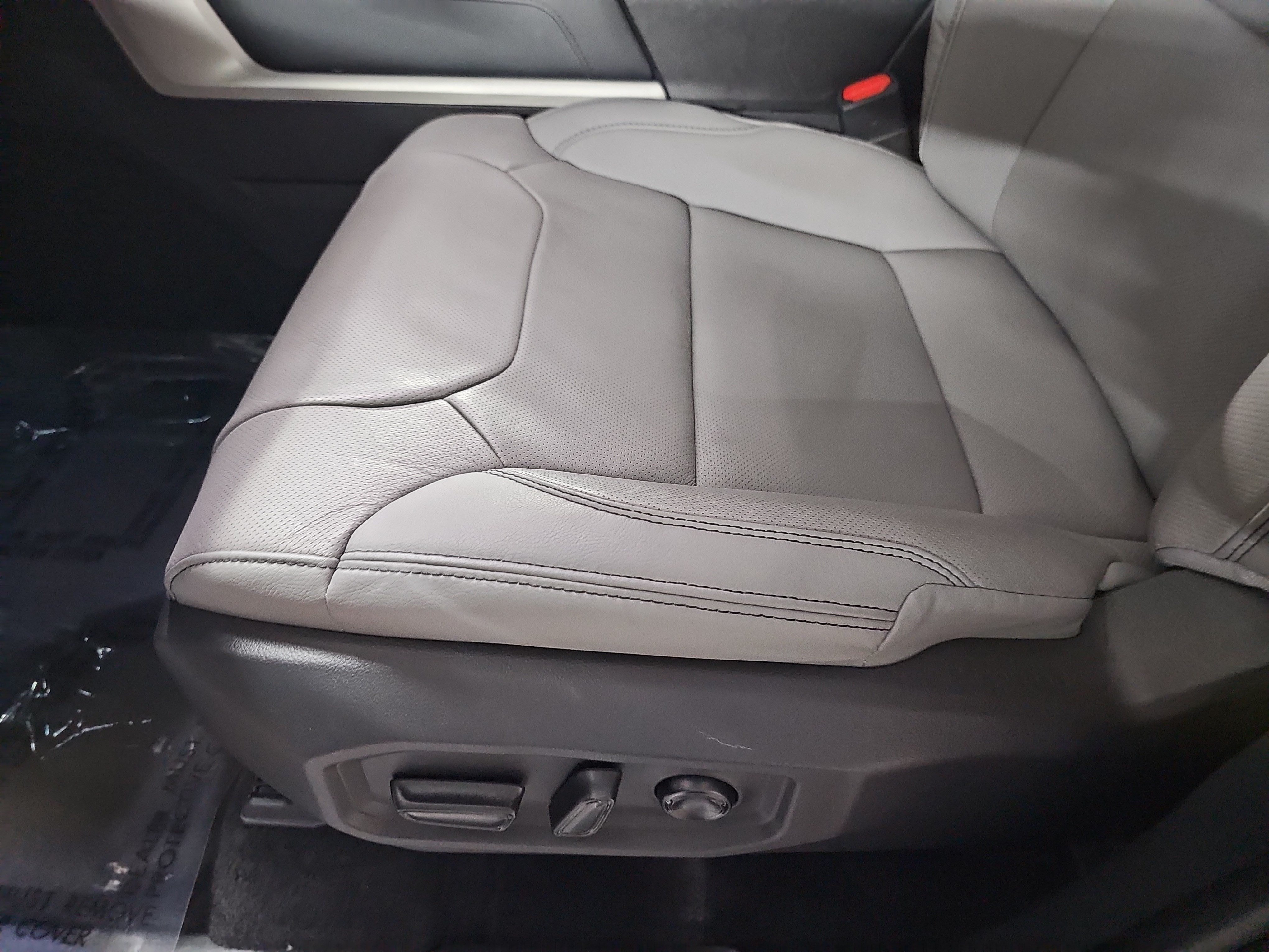 Used 2026 Toyota Sequoia Limited AWD/4WD image 28