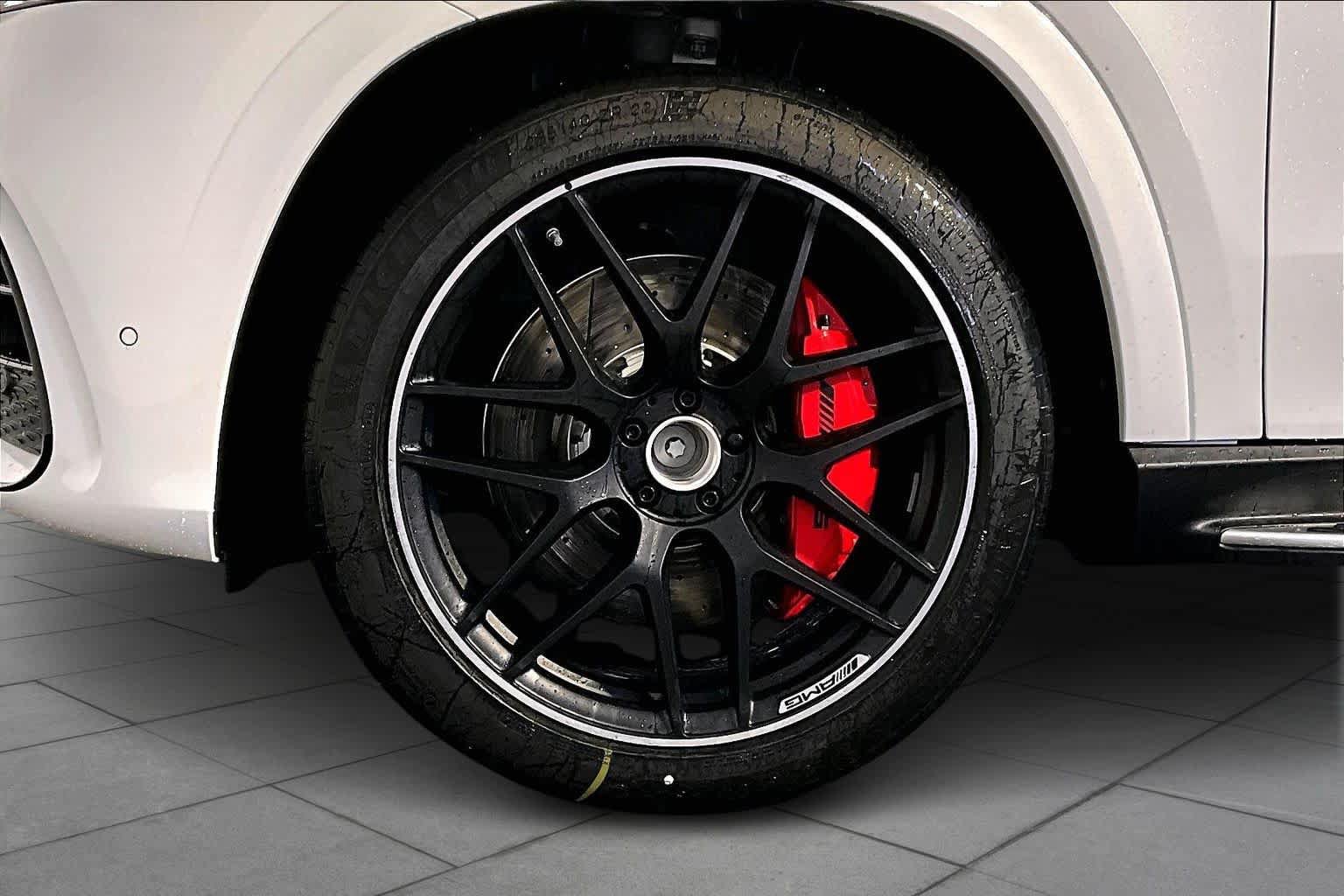 New 2026 Mercedes-Benz GLE 63 AMG S image 17