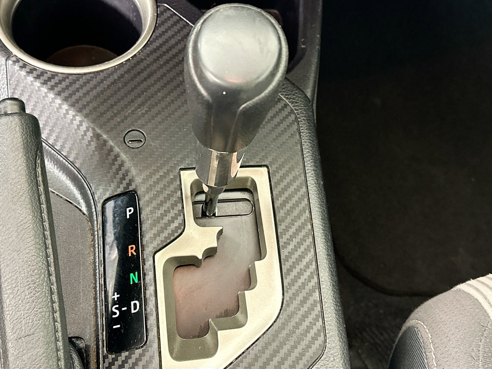 Used 2013 Toyota RAV4 XLE image 21