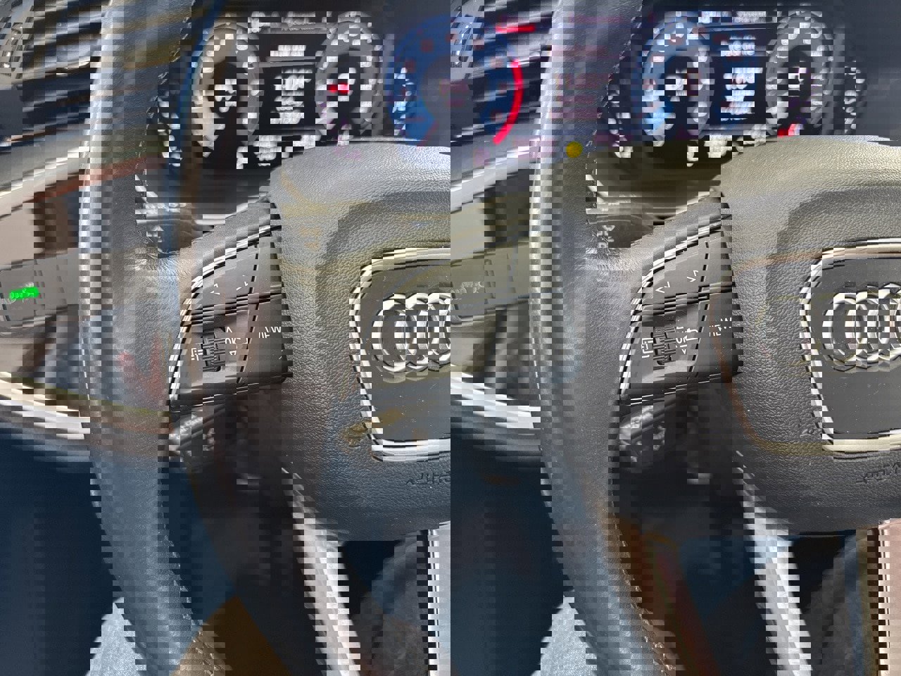 Used 2022 Audi Q3 2.0T Premium w/ Convenience Package image 20