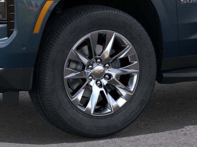 New 2026 Chevrolet Suburban Premier image 9