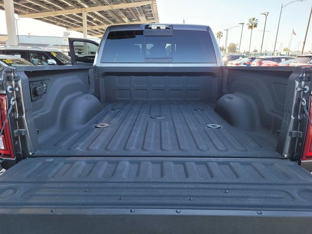 Used 2025 RAM 3500 Laramie image 19