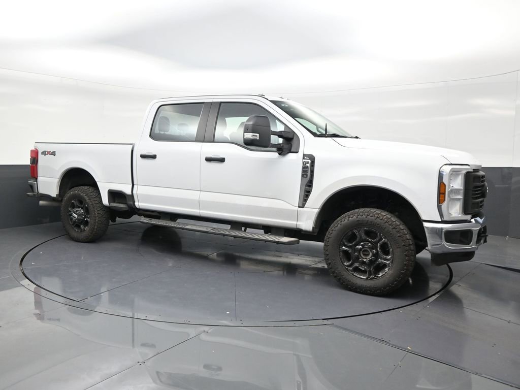 Used 2024 Ford F250 XL w/ 360-Degree Camera Package AWD/4WD image 8