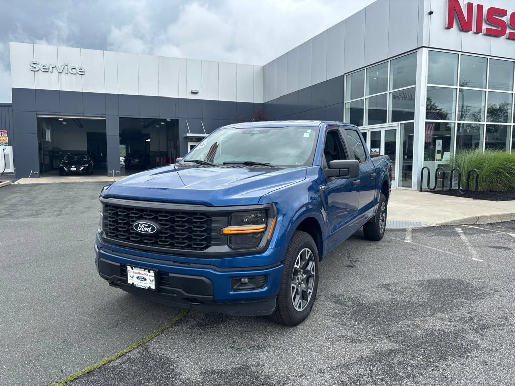 Used 2025 Ford F150 STX w/ Equipment Group 200A AWD/4WD image 3