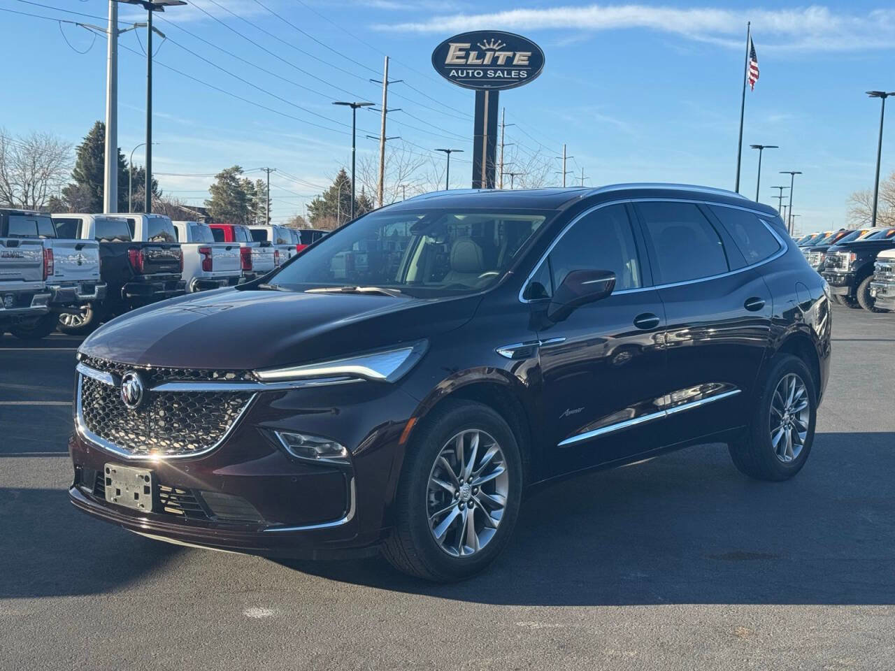 Used 2022 Buick Enclave Avenir w/ Avenir Technology Package image 3