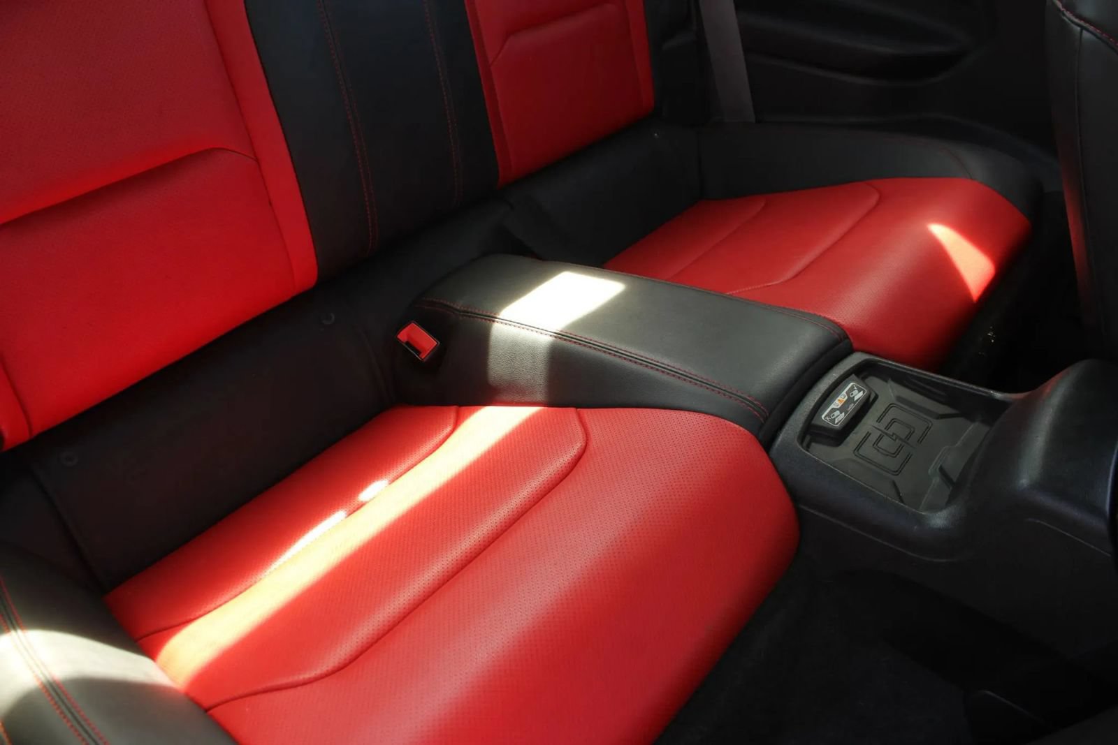 Used 2017 Chevrolet Camaro LT RWD image 16