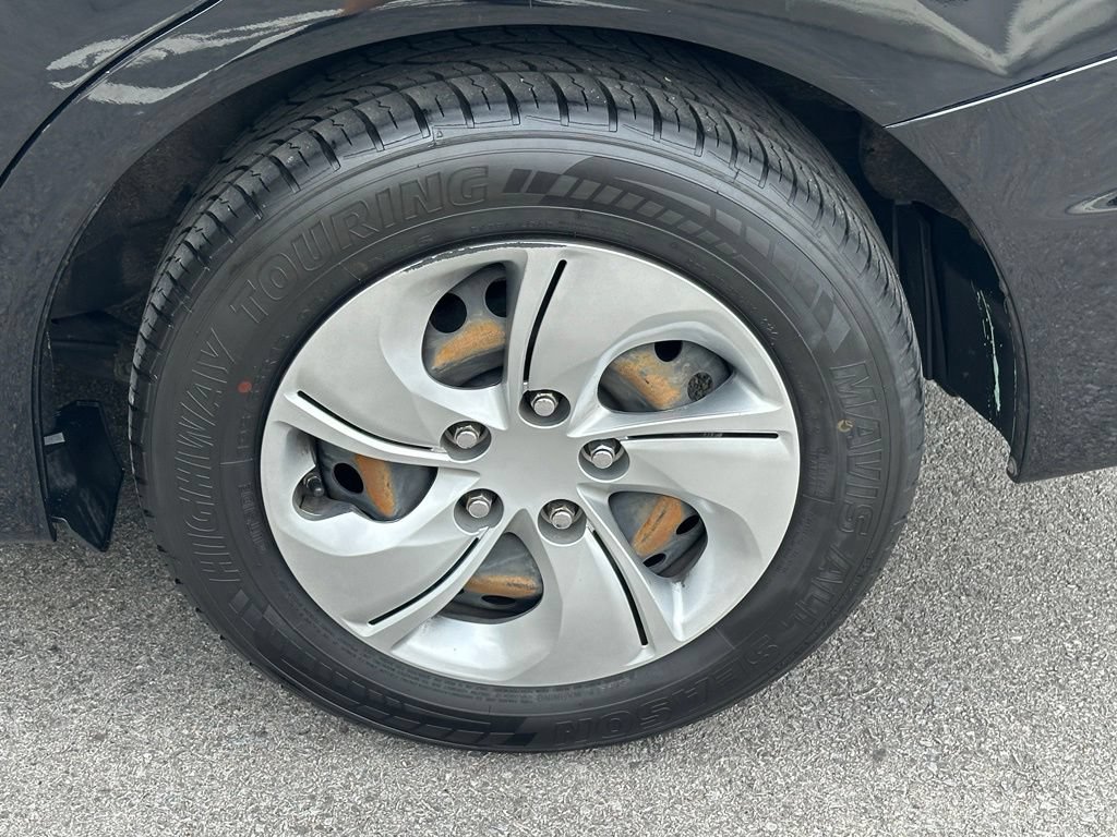 Used 2013 Honda Civic LX image 9