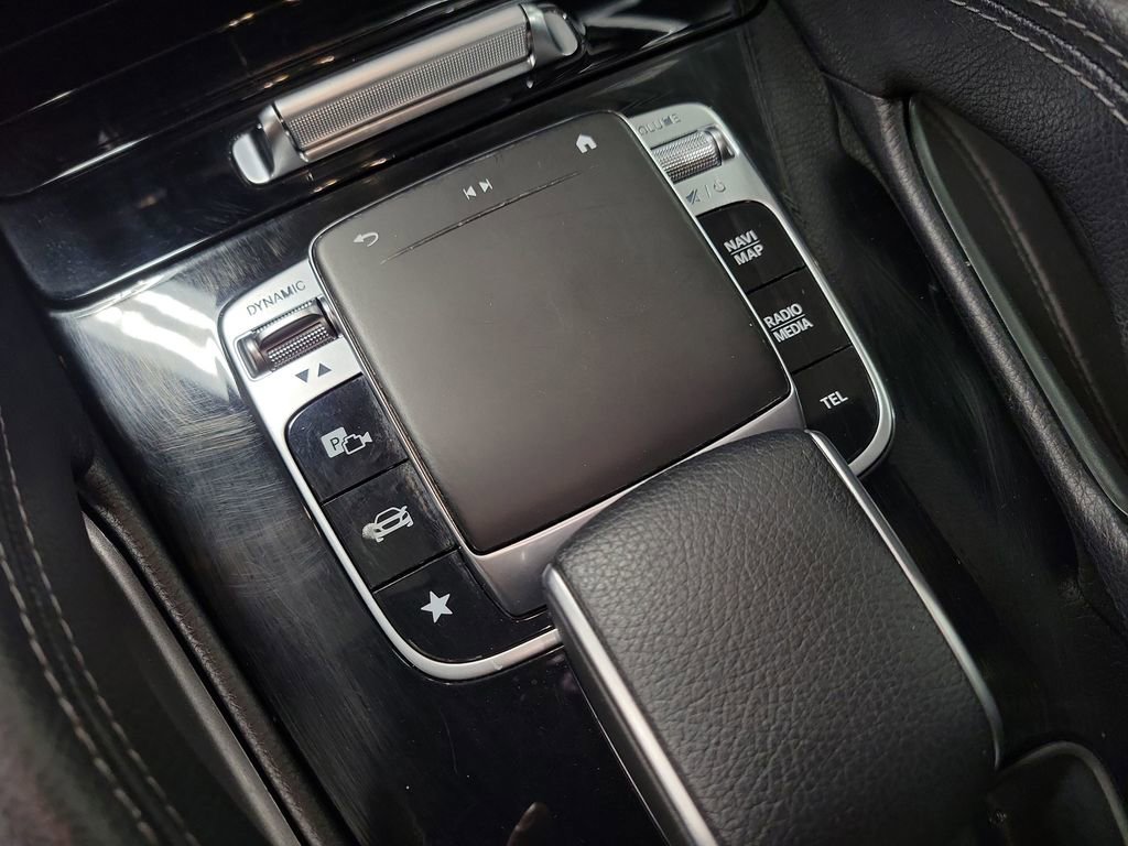 Used 2020 Mercedes-Benz GLE 350 w/ Parking Assist Package image 18