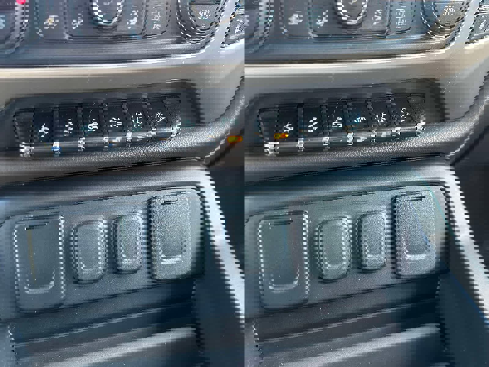 Used 2017 GMC Sierra 2500 Denali w/ Suspension Package, Off-Road image 28