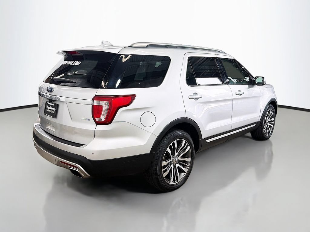 Used 2017 Ford Explorer Platinum AWD/4WD image 9