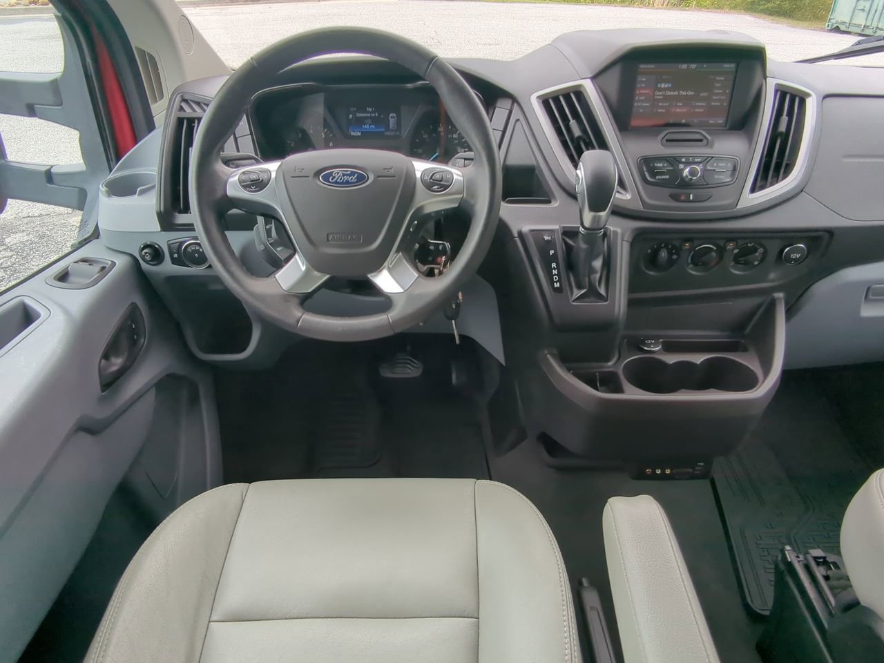 Used 2015 Ford Transit 350 XLT RWD image 14