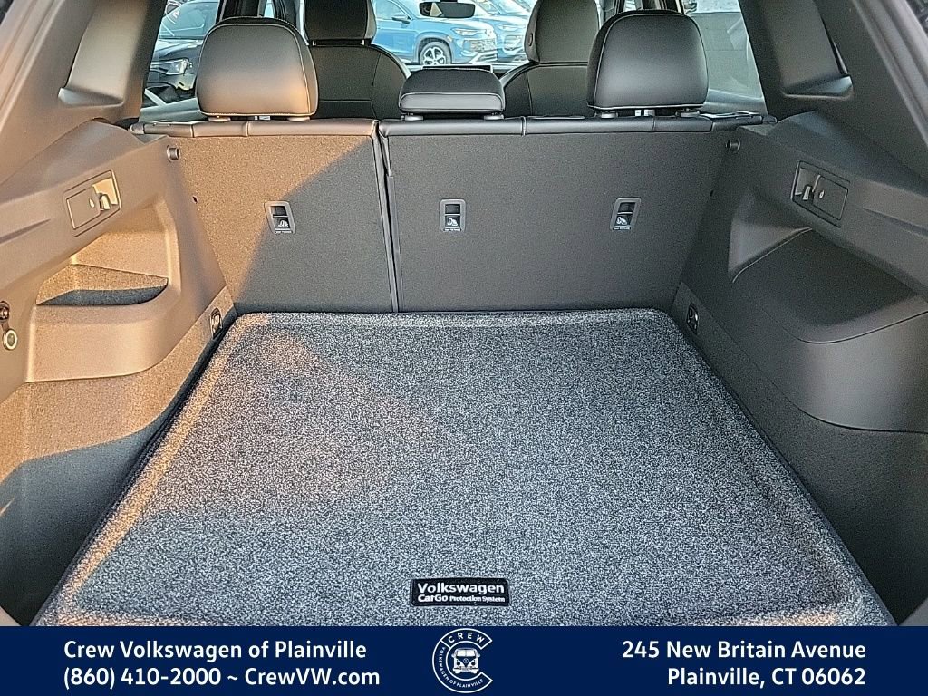 New 2026 Volkswagen Tiguan SE R-Line image 50