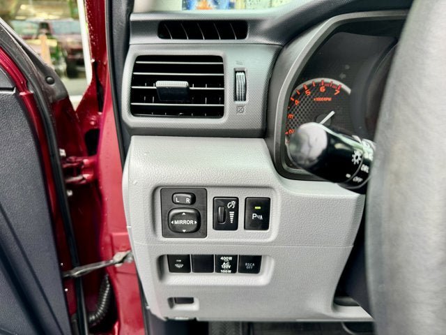 Used 2013 Toyota 4Runner SR5 w/ Convenience Pkg AWD/4WD image 22