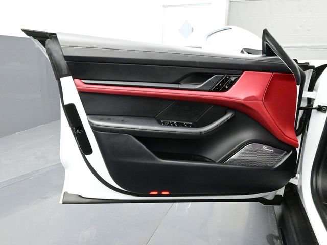 Certified 2020 Porsche Taycan Turbo S image 7